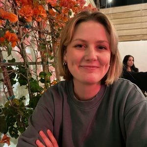 Meet your Posher, Courtney